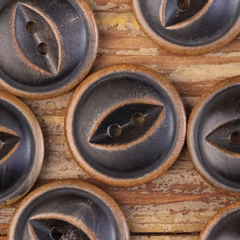 11.5-25mm Burnished Black Coffee Fish-Eye Horn Buttons 30 Pack