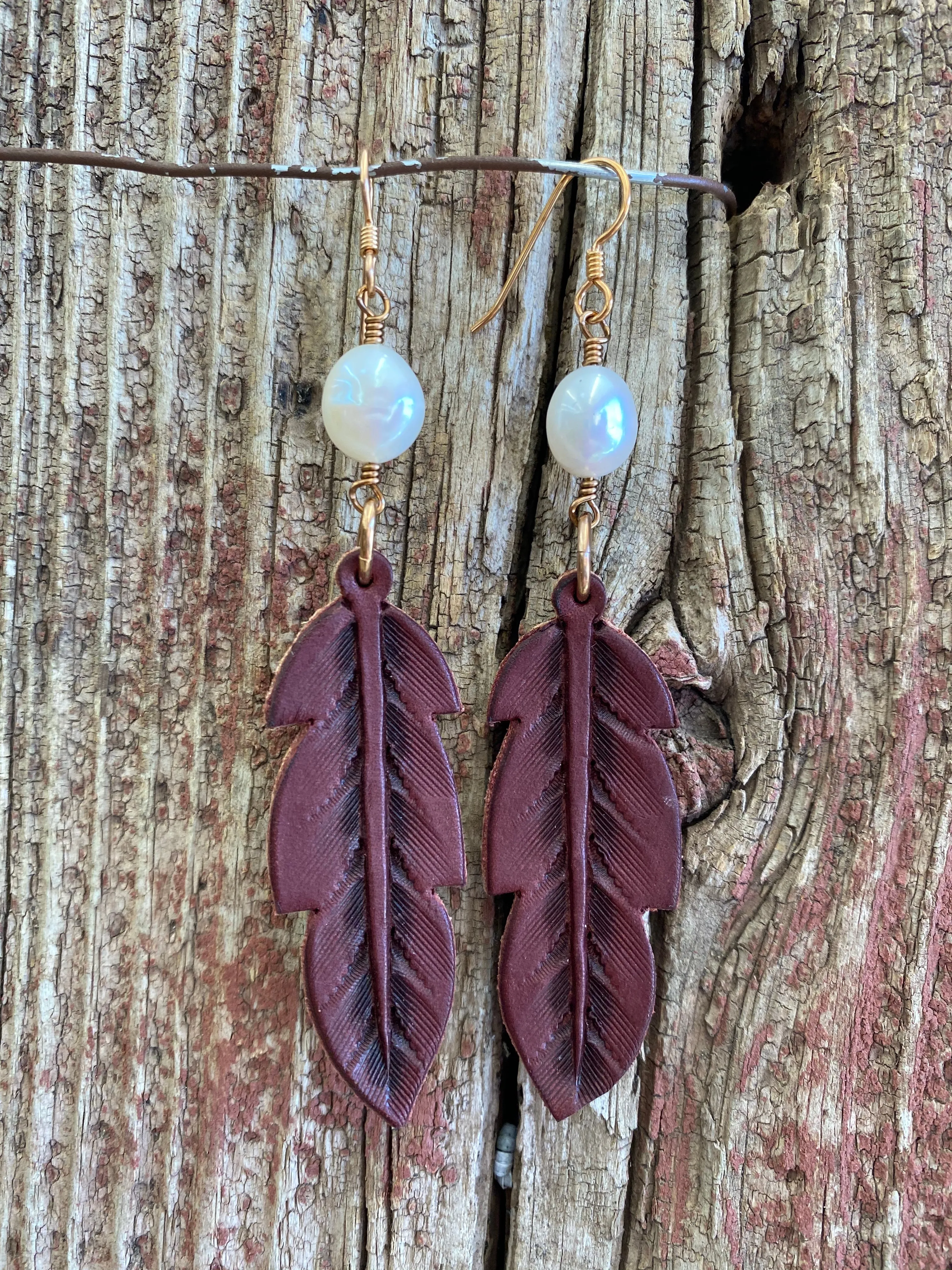 14089 Leather Feather Earrings