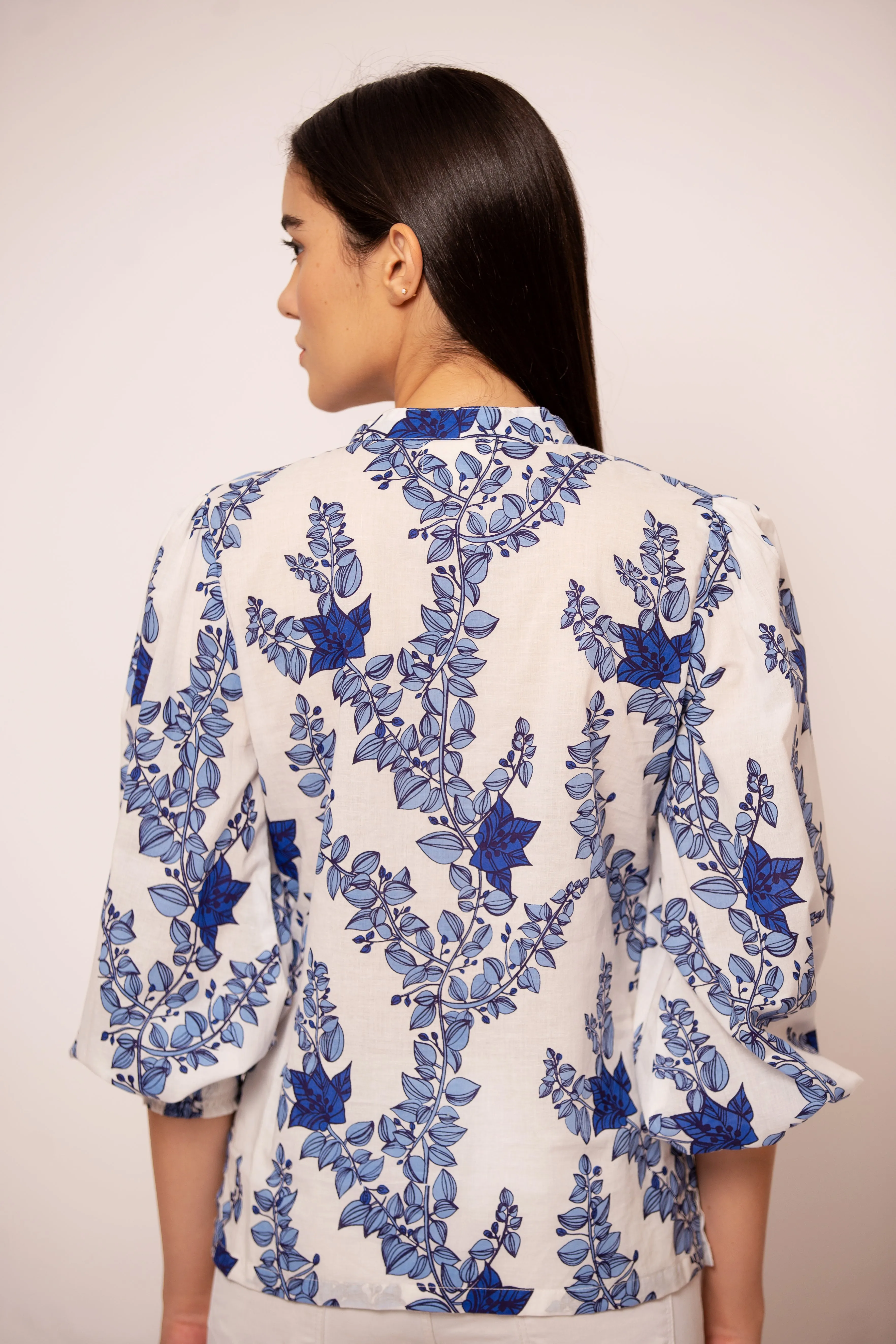 1842 Chiara Top