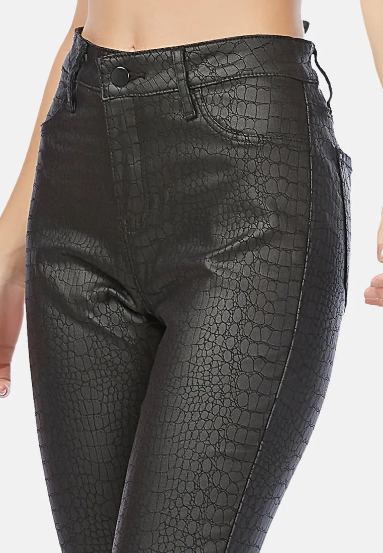 black slither-in textured slim fit pants