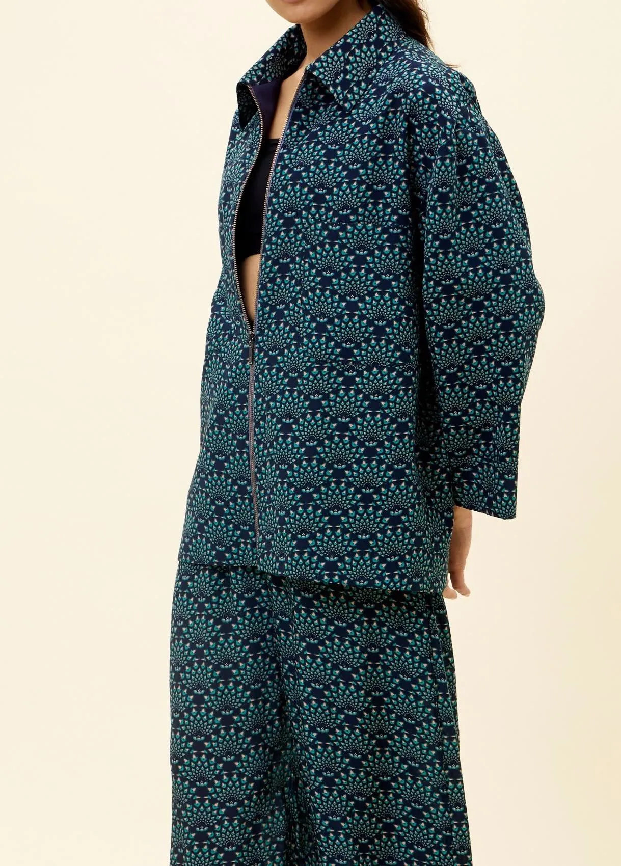 Blue Print Oversized Shaket With Pants
