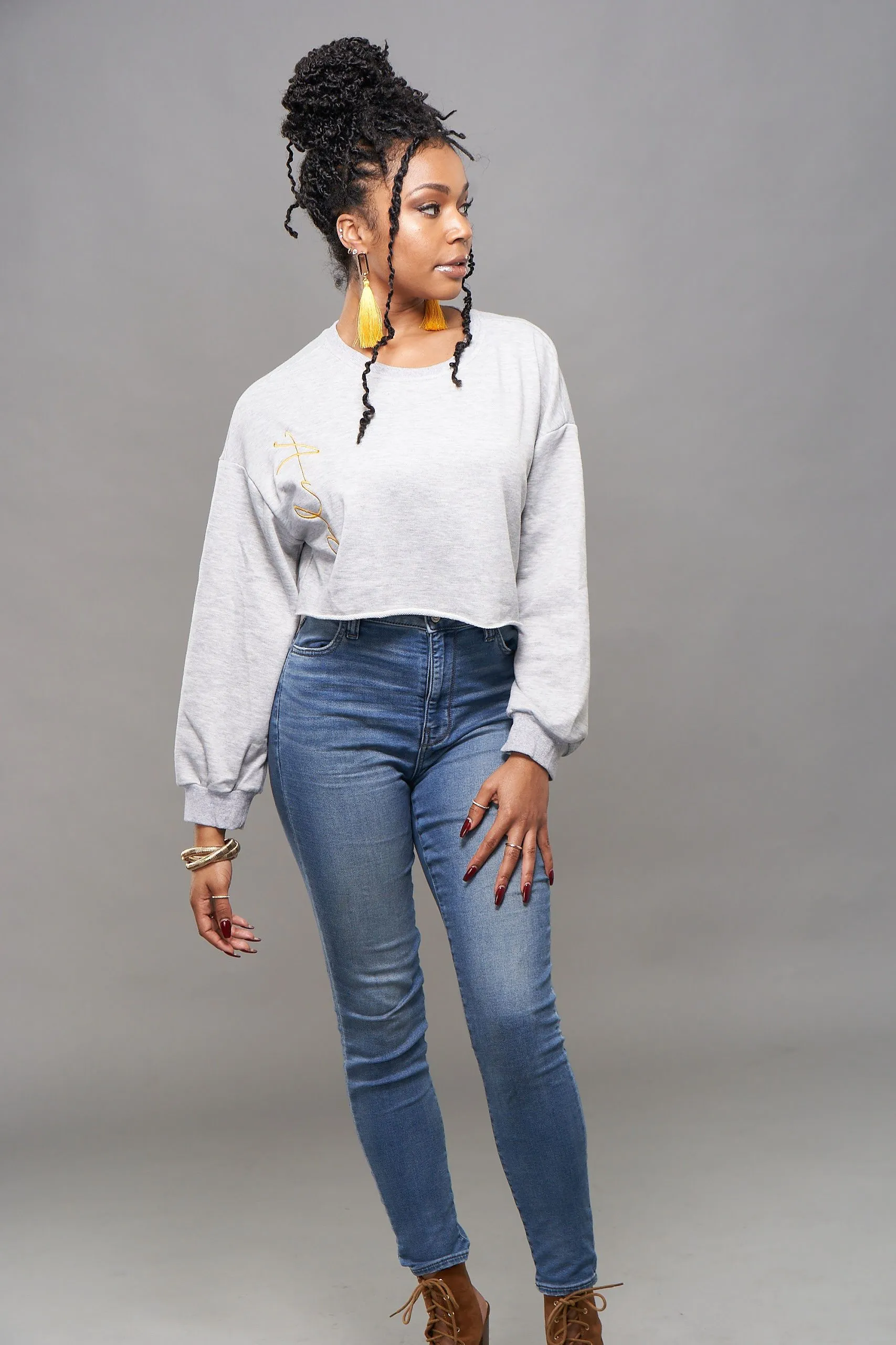 E'layla Crop Sweatshirt