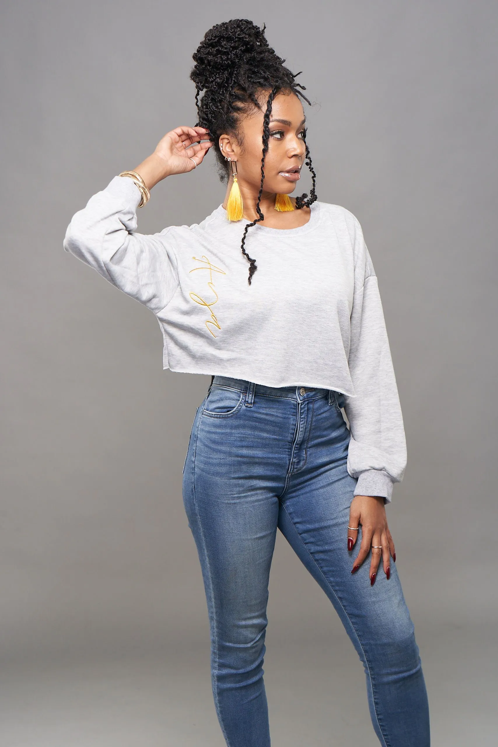 E'layla Crop Sweatshirt