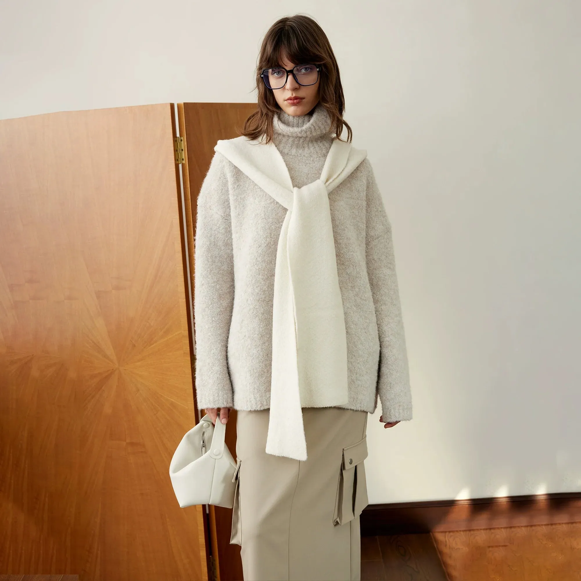 Elegant Oversized Turtleneck Sweater