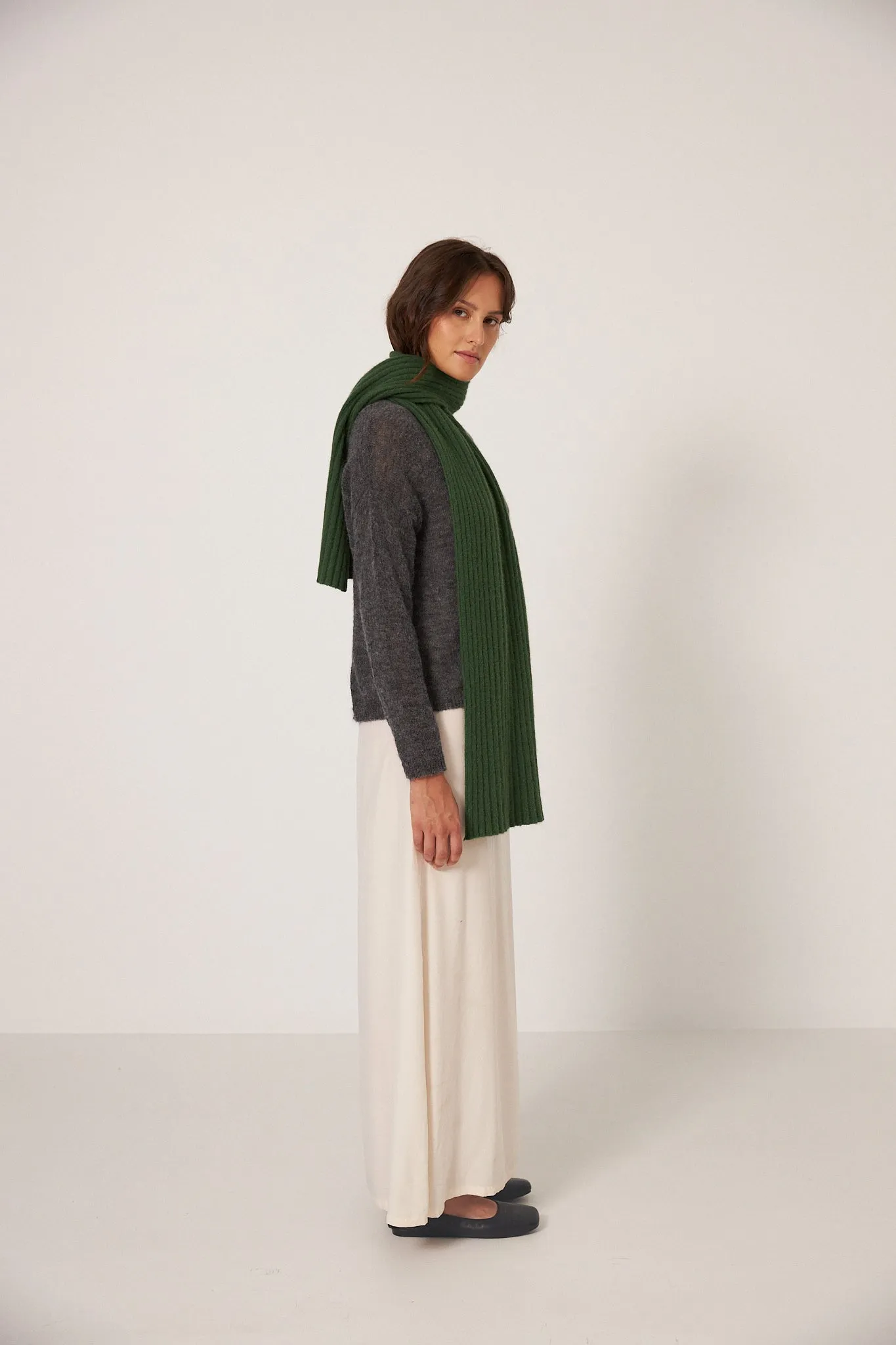 Feather Knit - Shadow Grey