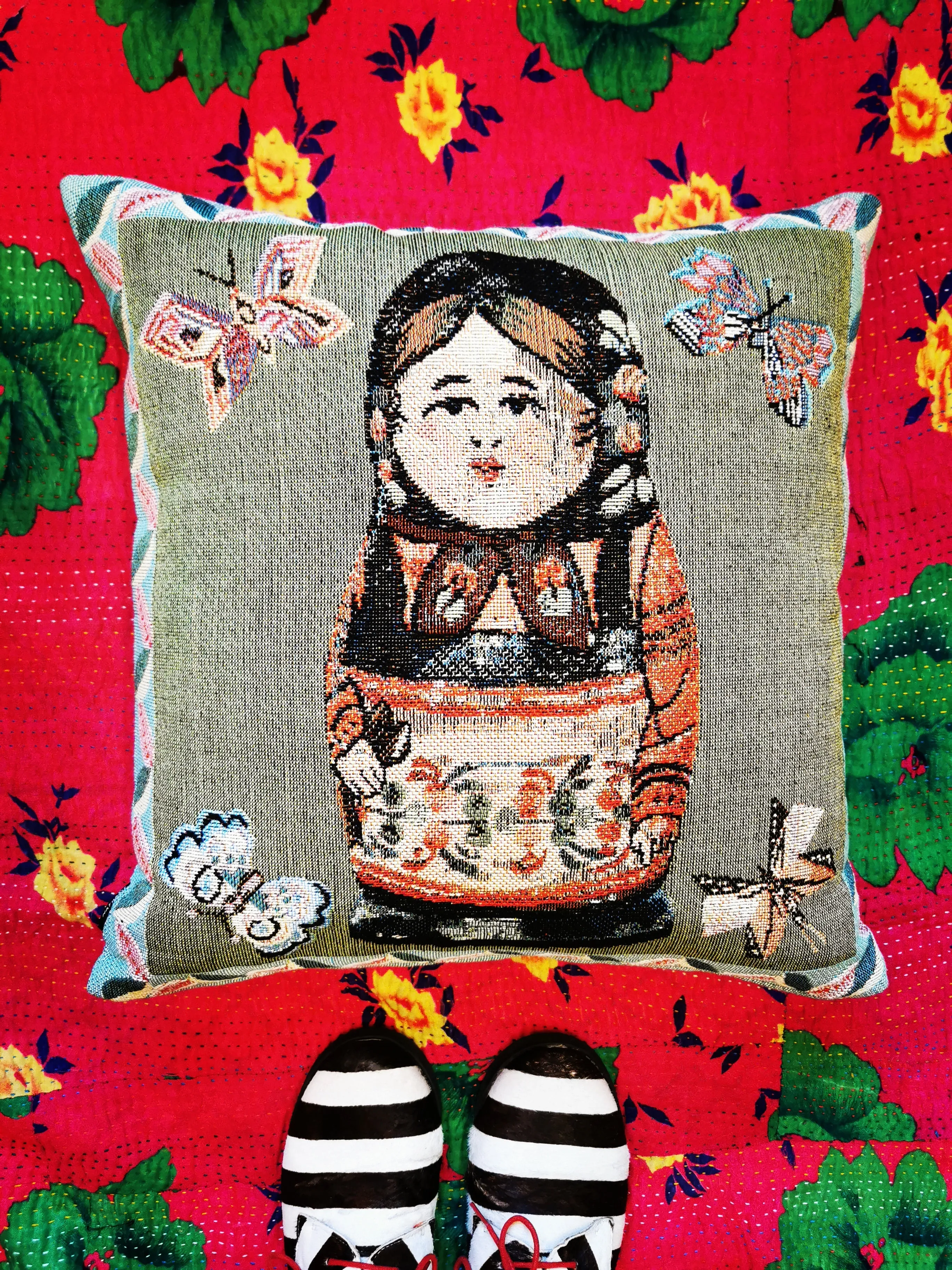 Folk art cushions.