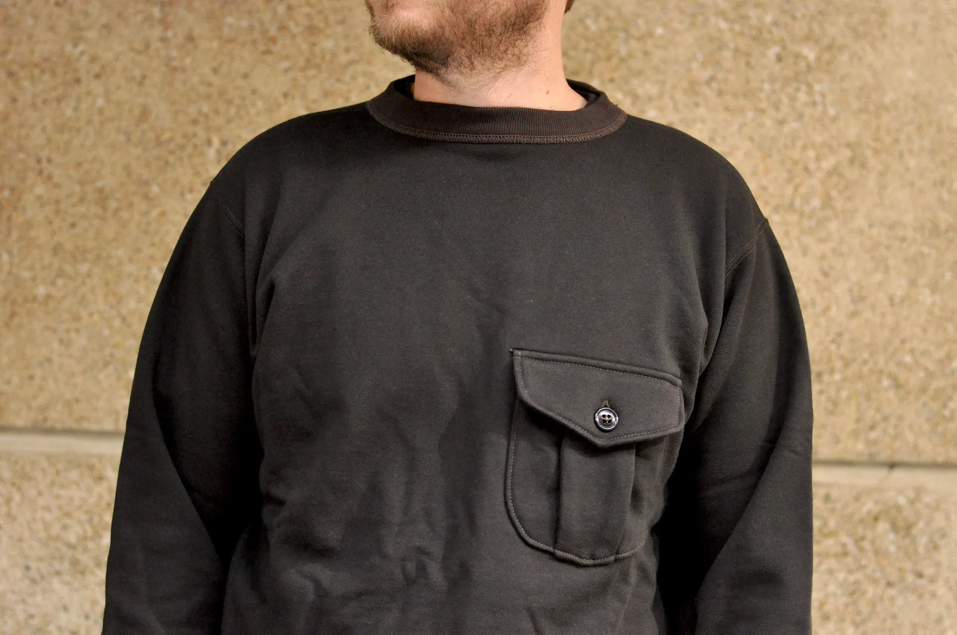 Freewheelers 11oz Set-In Sleeve Loopwheeled "Pocket Sweatshirt" (Soot Black X Charcoal Black)