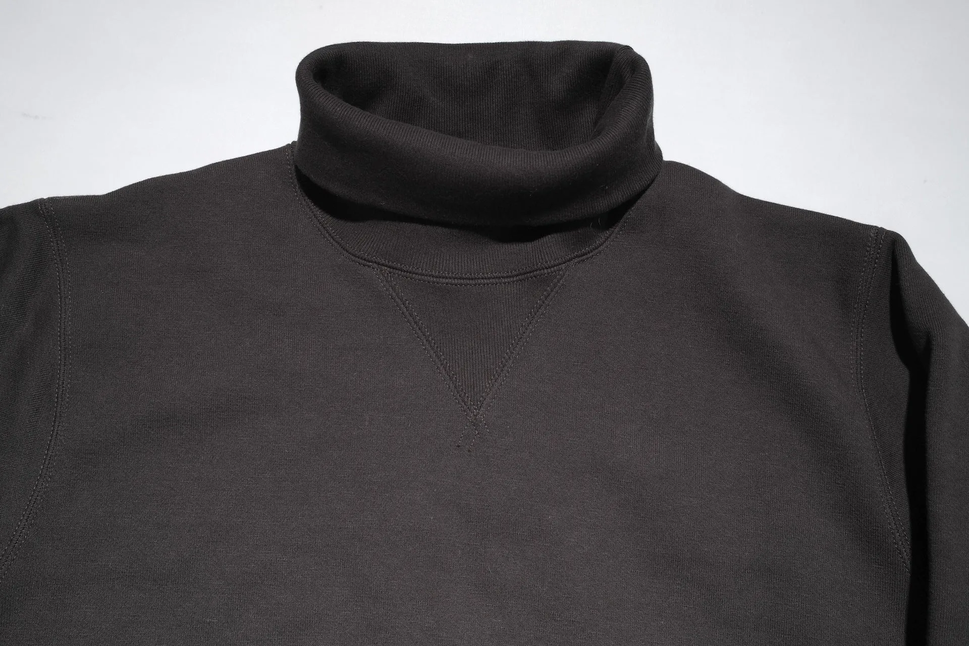 Freewheelers 12oz "Turtle Neck" Loopwheeled Sweatshirt (Jet Black)