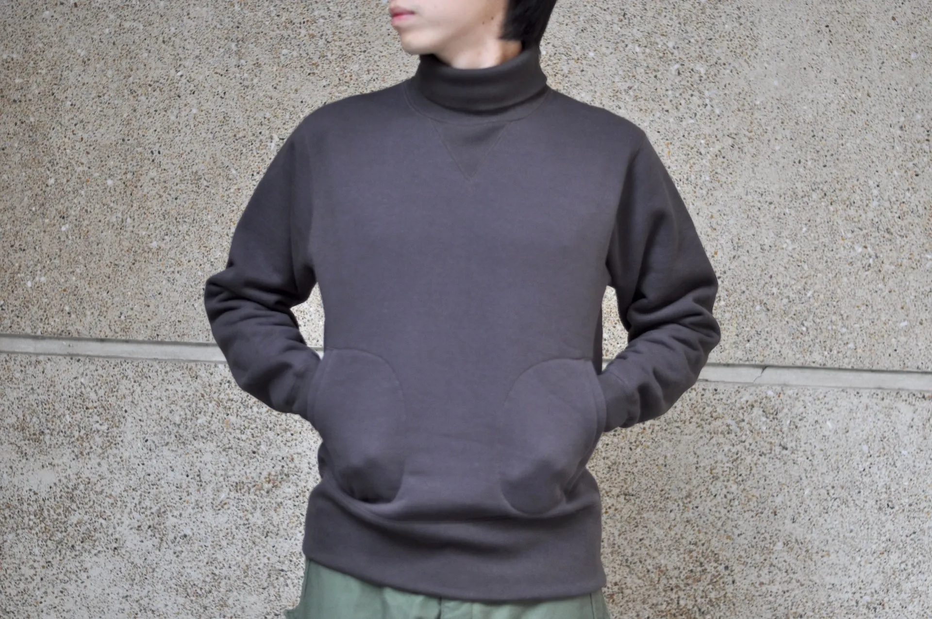 Freewheelers 12oz "Turtle Neck" Loopwheeled Sweatshirt (Jet Black)