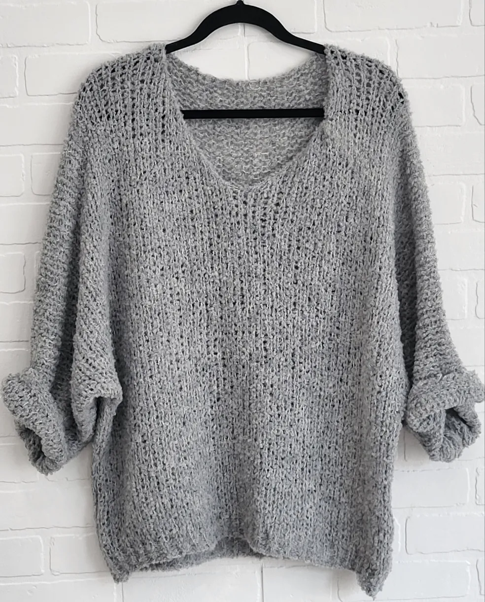 Goody V-neck sweater