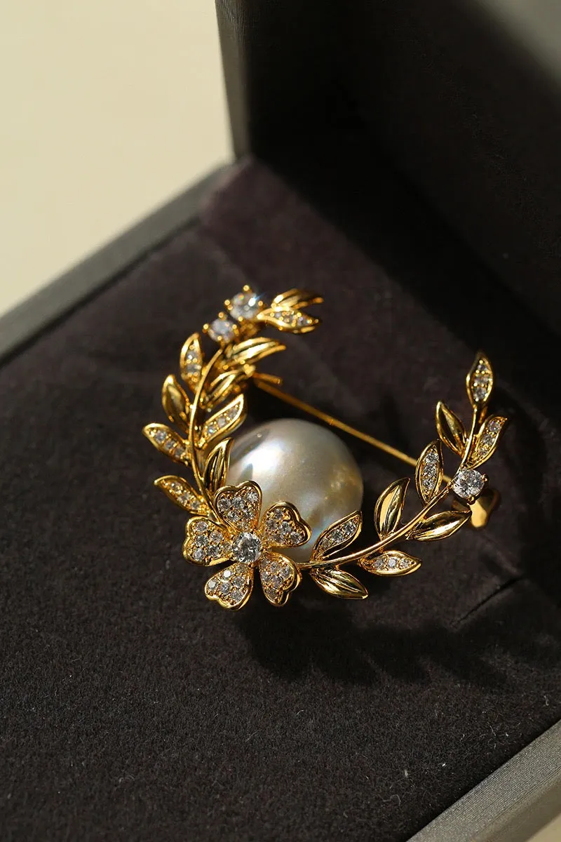 Grey Mabe Pearl Wheat Brooch