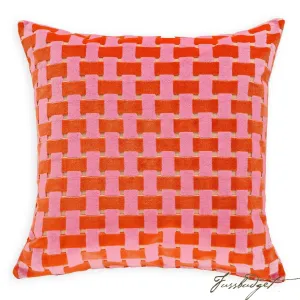 Gwen Pillow