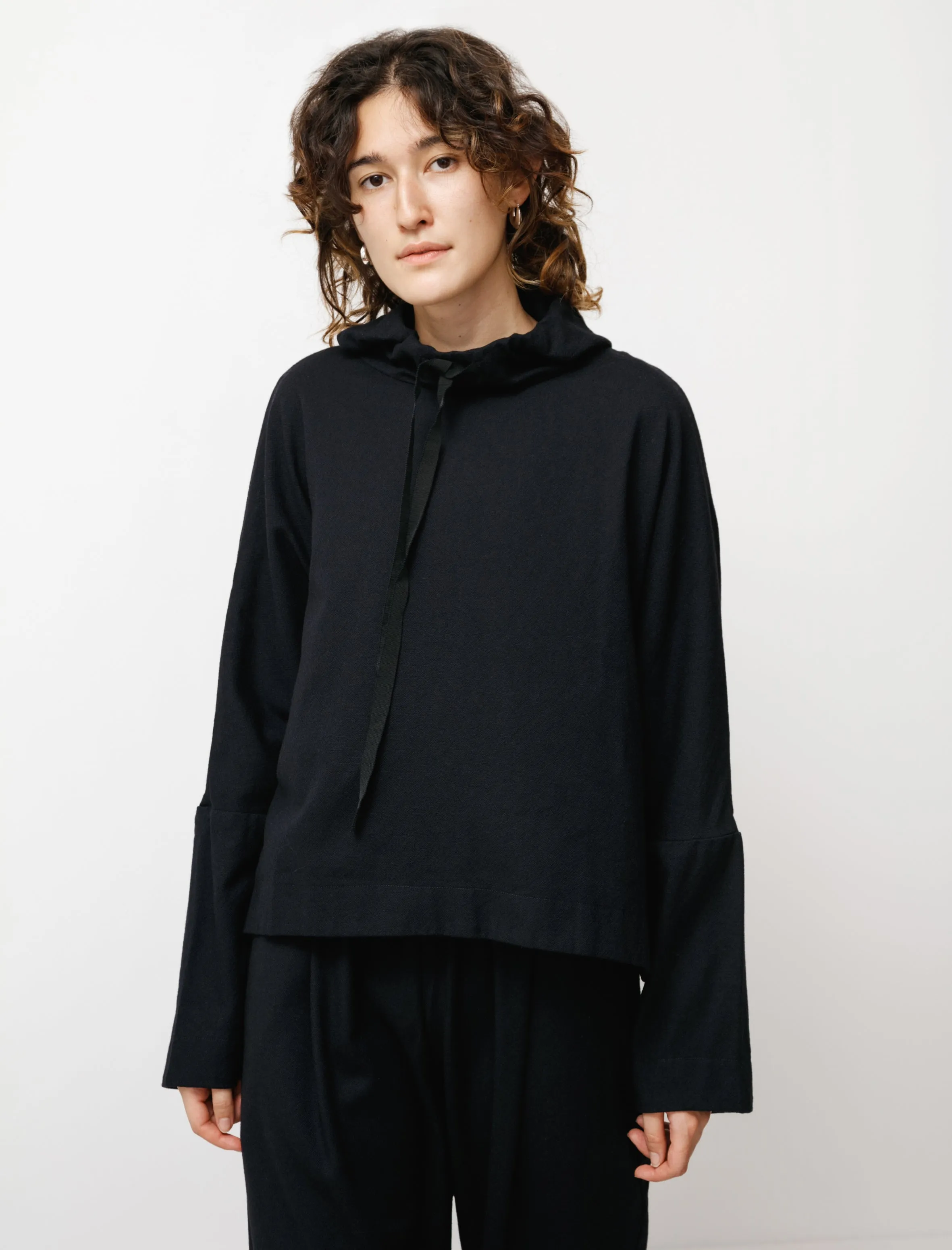 Higa Hood Cashwool Navy