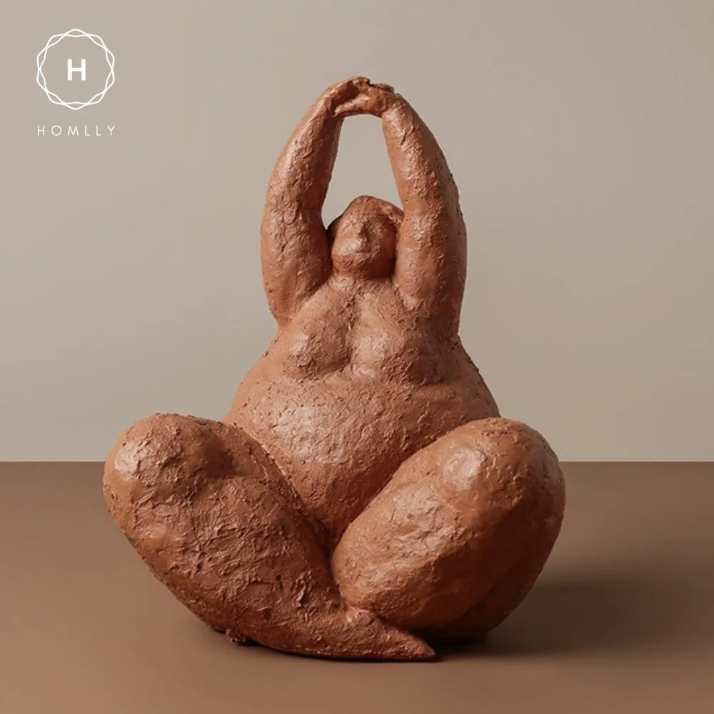 Homlly Oversized Woman Sculpture Figurine Statue