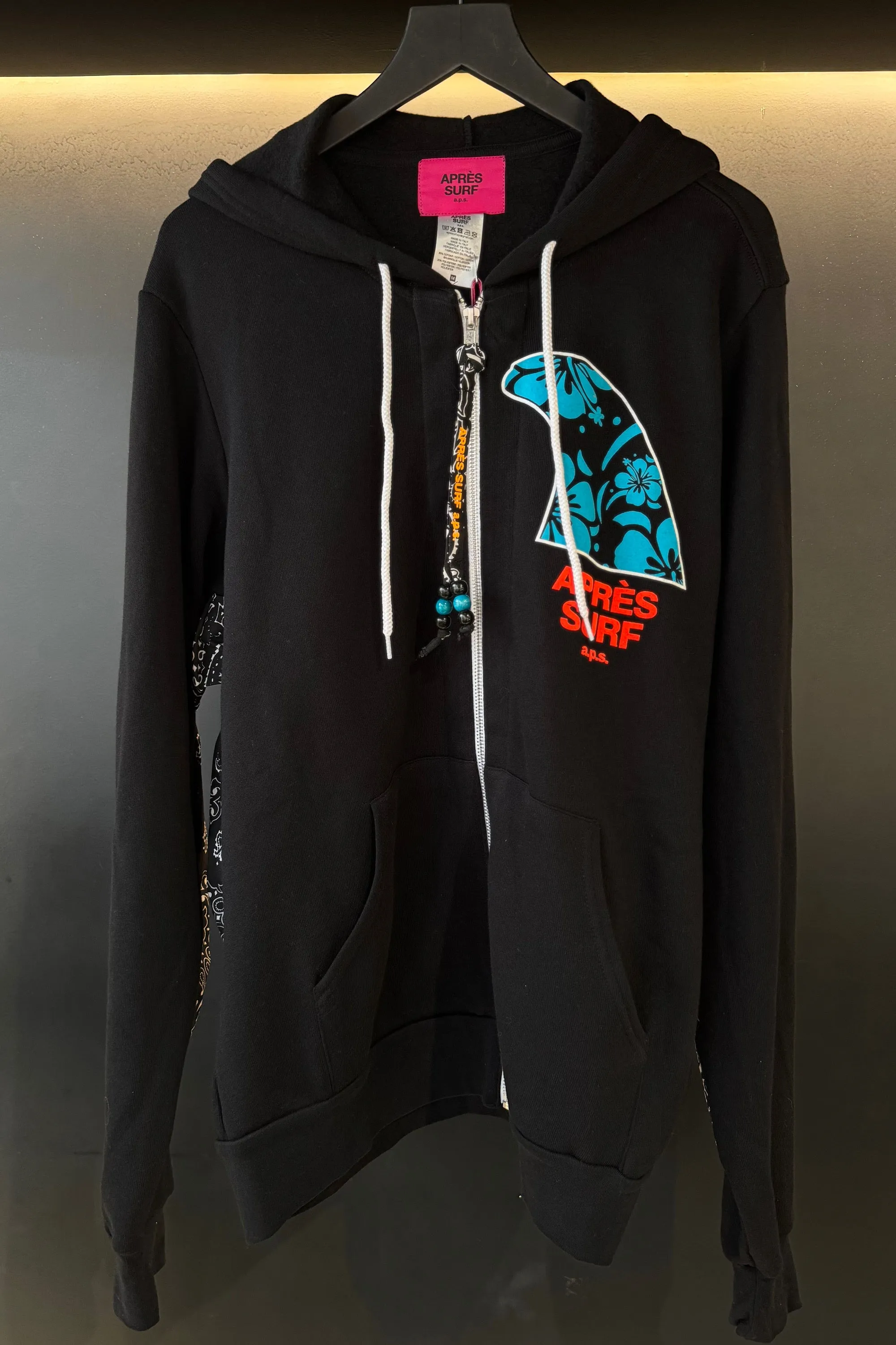 IAN HOODIE ZIP