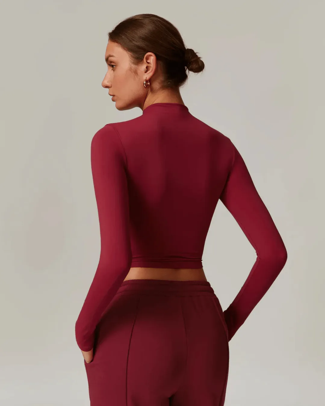 KIARA LUXE FIT LONG SLEEVE TOP