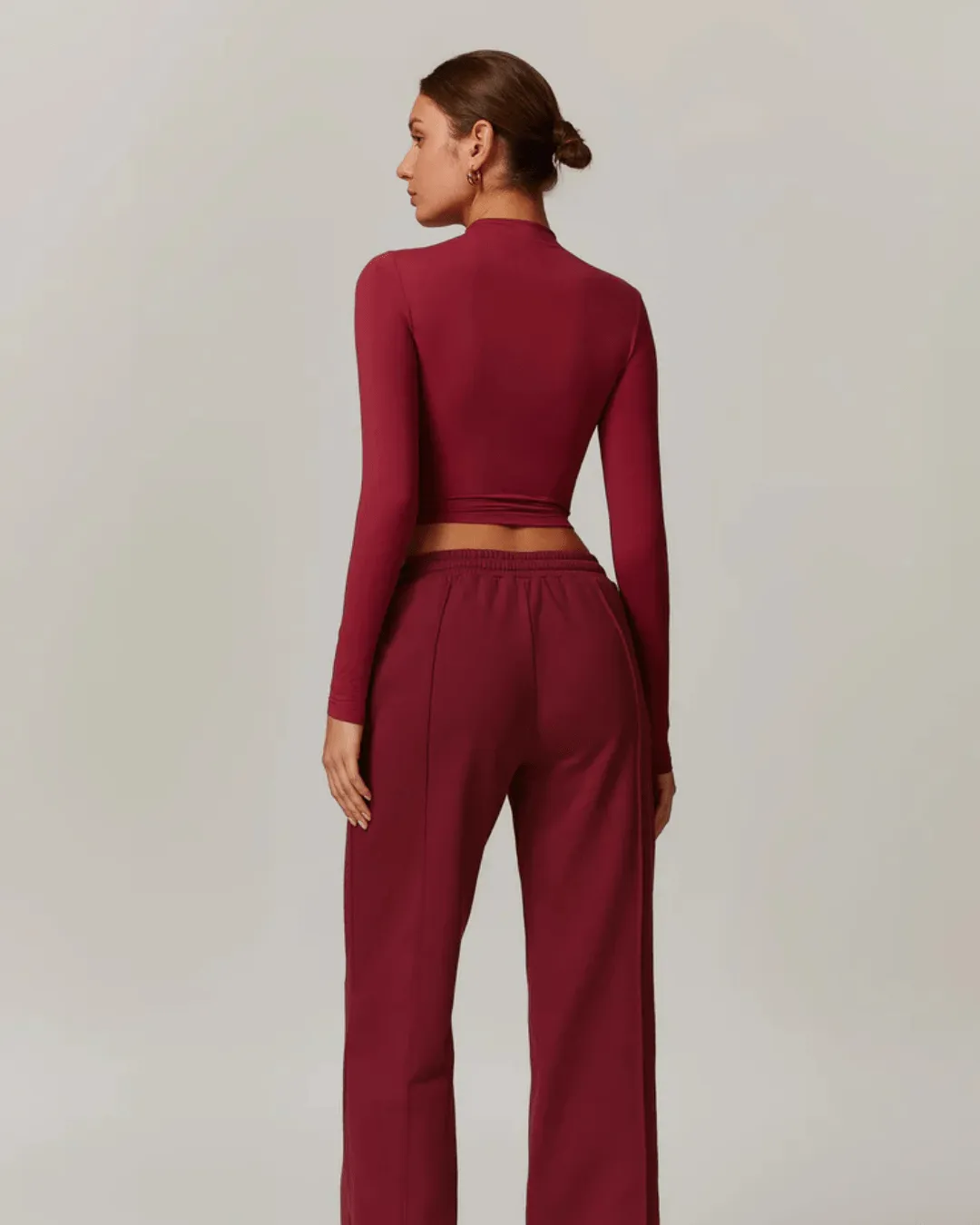 KIARA LUXE FIT LONG SLEEVE TOP