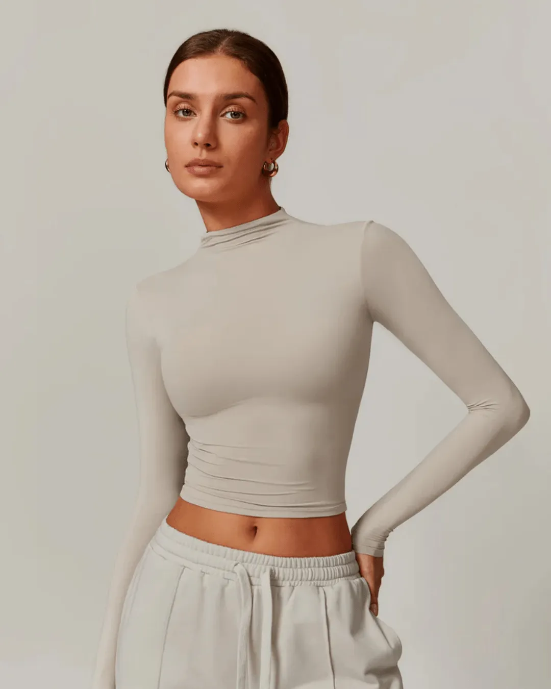 KIARA LUXE FIT LONG SLEEVE TOP
