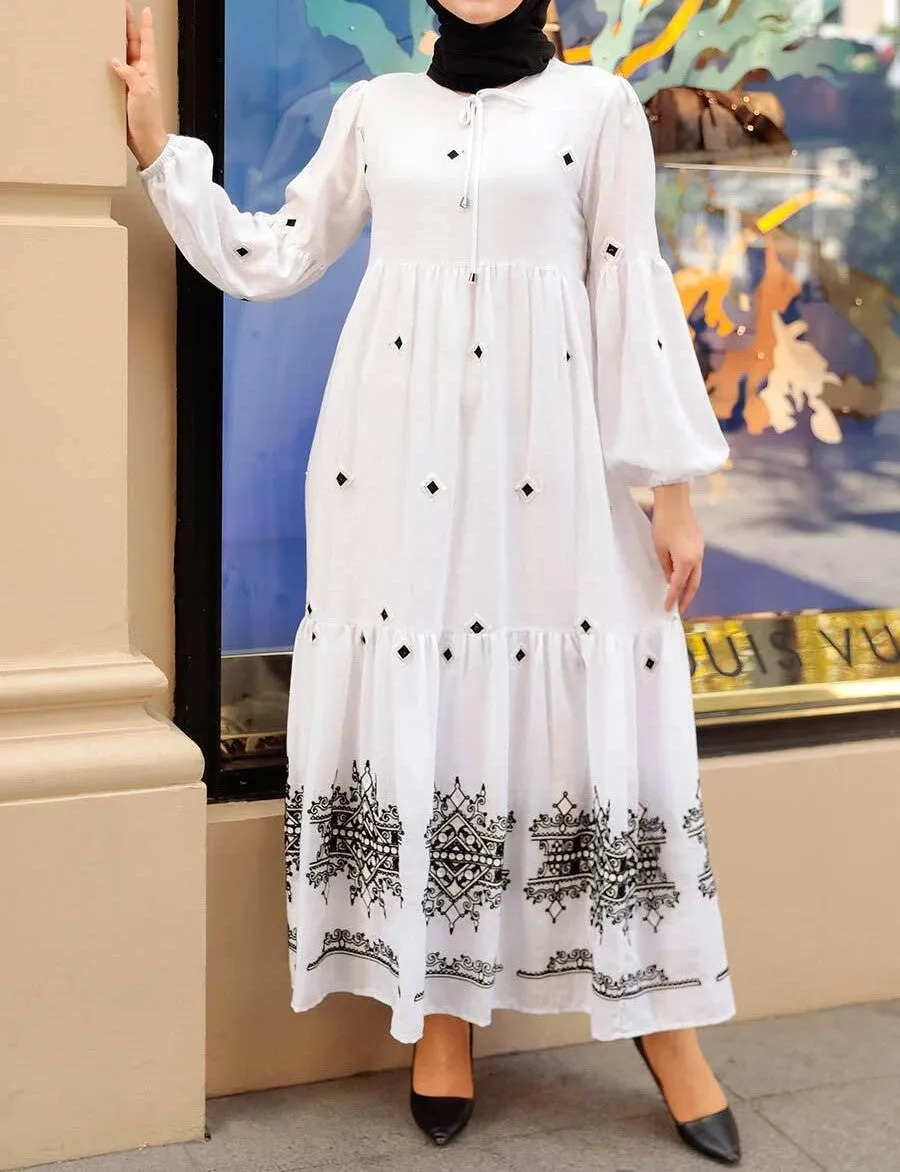 Lina Linen Maxi Dress (White & Black)