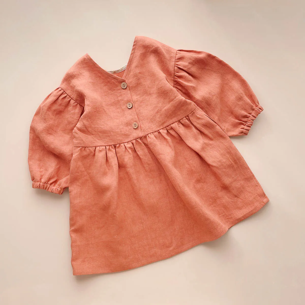 Lucia Reversible Linen Dress | Peach