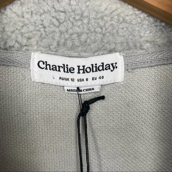 LuLu’s Charlie Holiday Oversized Sherpa Fleece Cozy Somerset Jacket