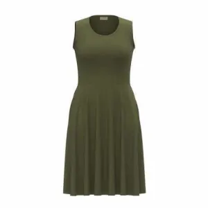 Nicki - Solid Mayfly Green