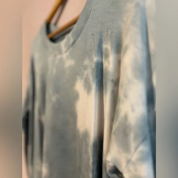 NWT Glyder Lounge Long Sleeve