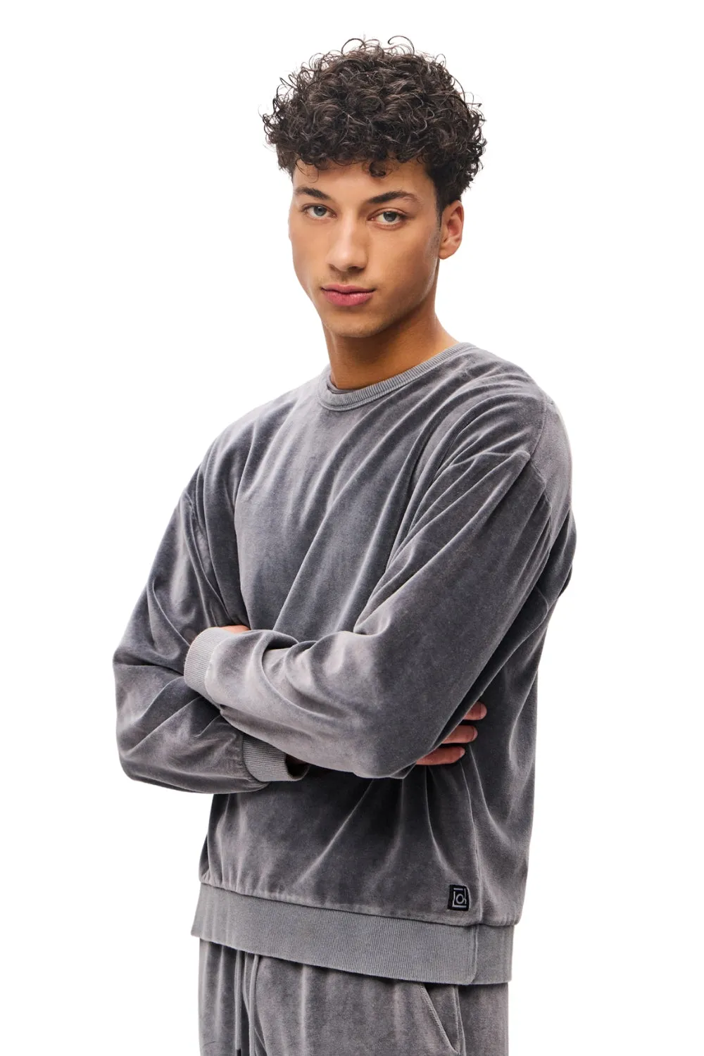 OVERSIZED VELVET CREWNECK