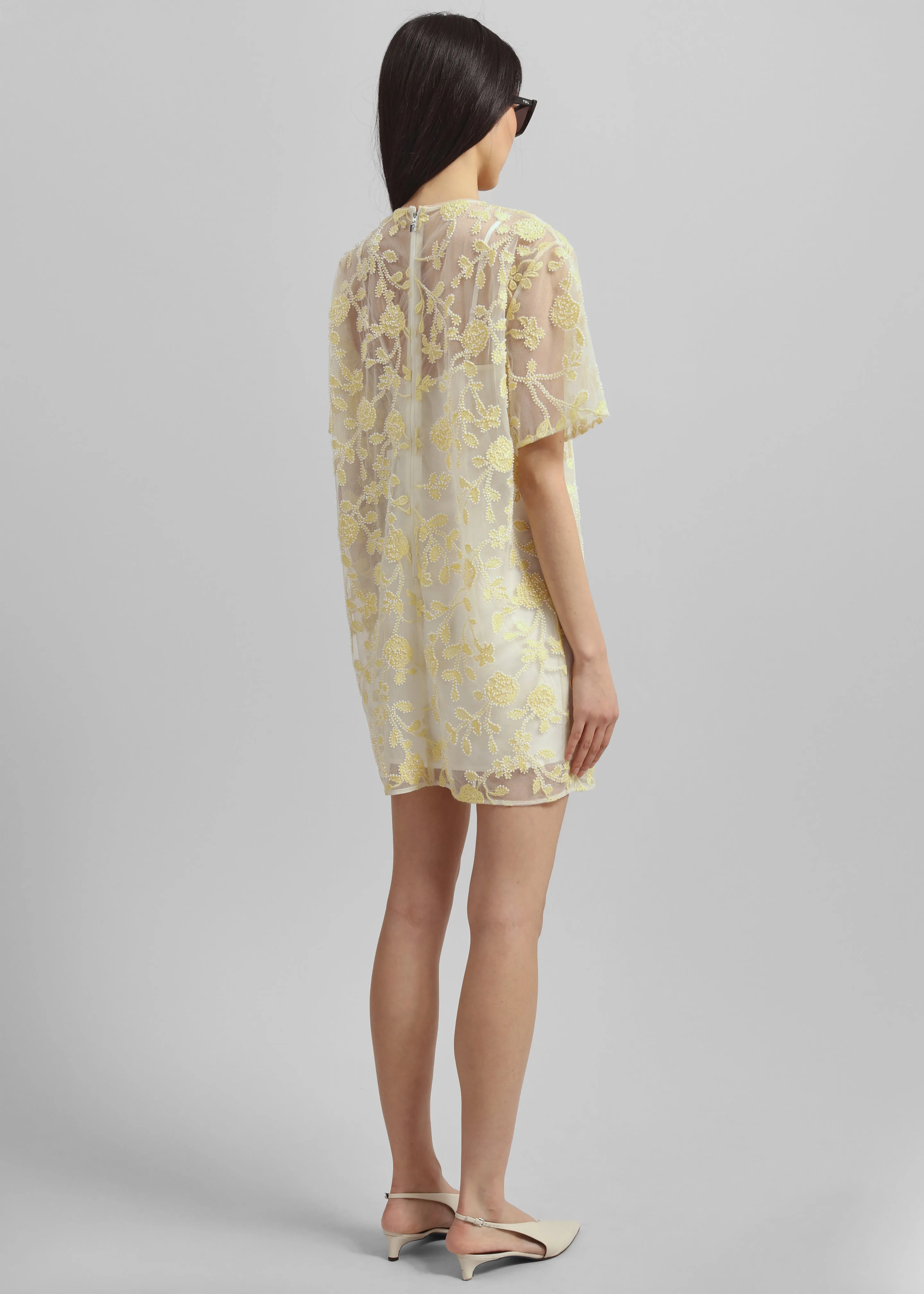 Rotate Flower Beads Boxy Dress - Egret Comb