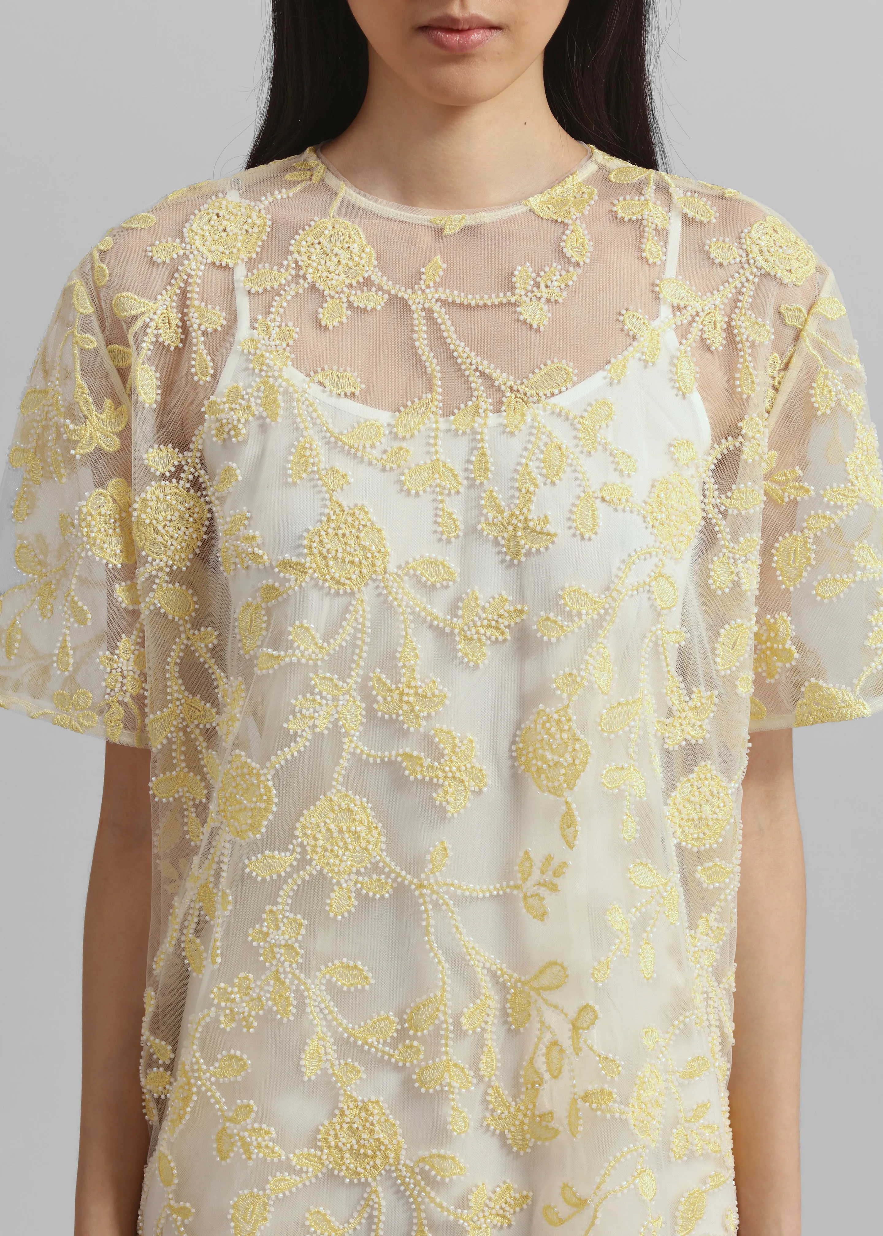 Rotate Flower Beads Boxy Dress - Egret Comb