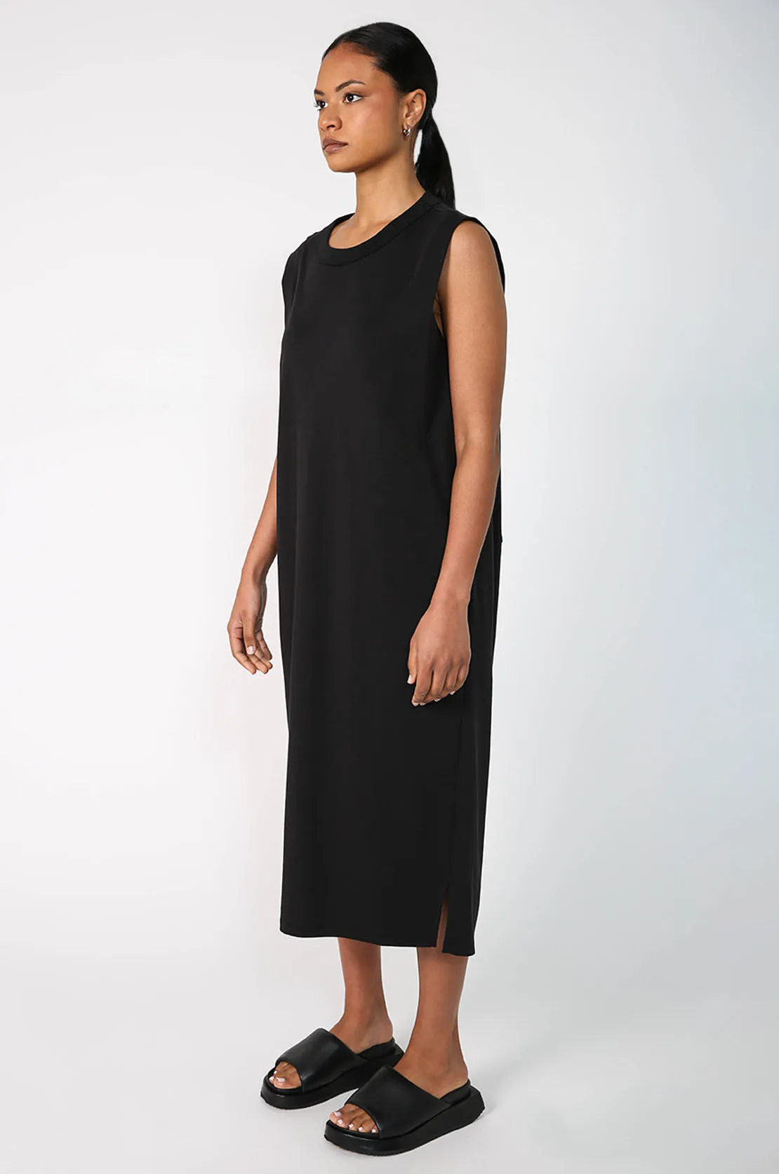 seek dress / black