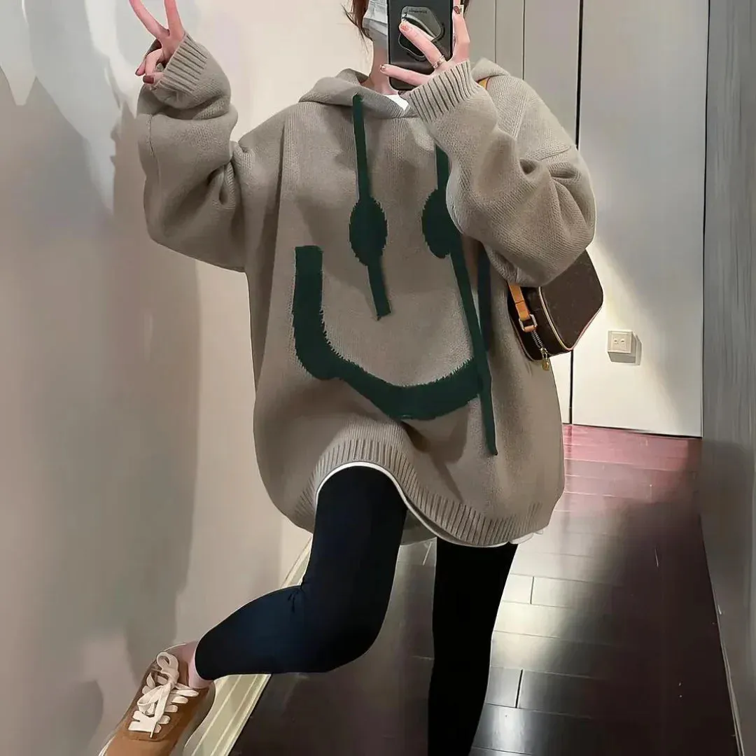 SMILEY | WARM OVERSIZED HOODIE