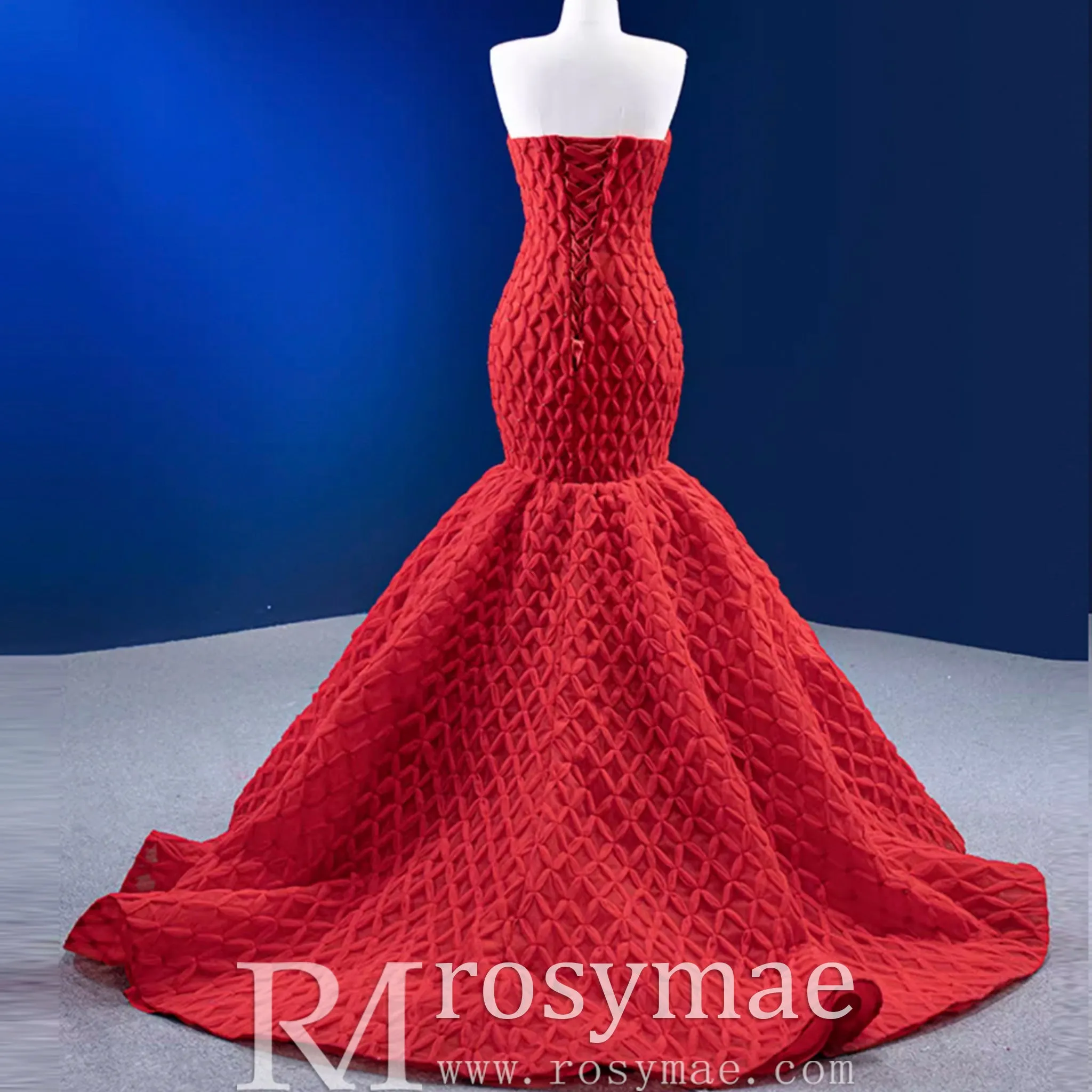 Sweetheart Trumpet Luxury Wedding Dress with Feather