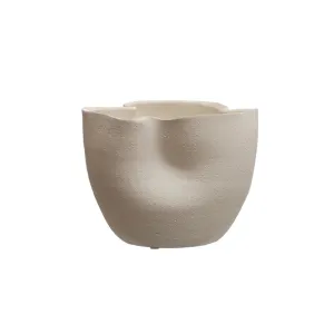 Textured Ruffle Planter