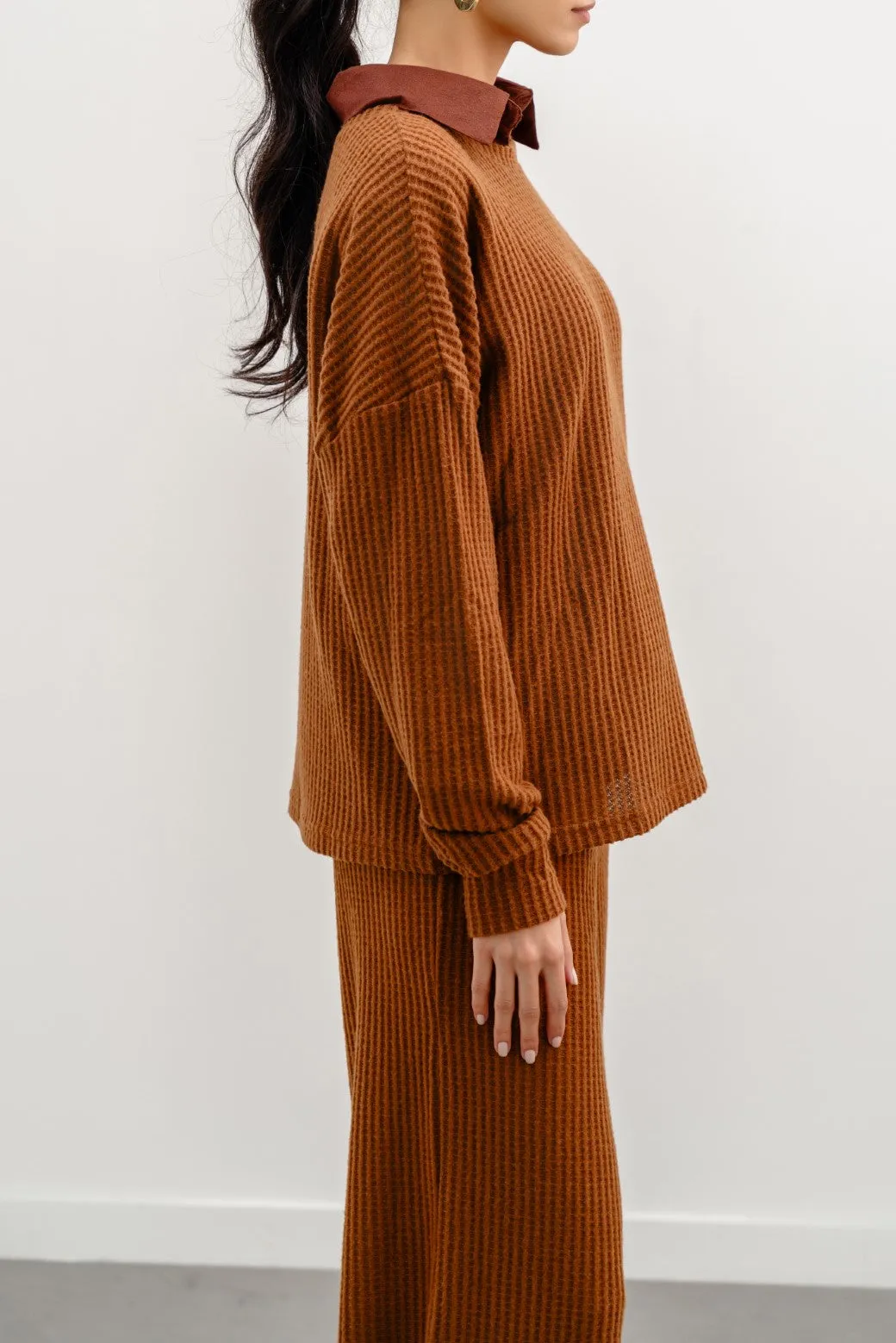 TEXTURED TOP