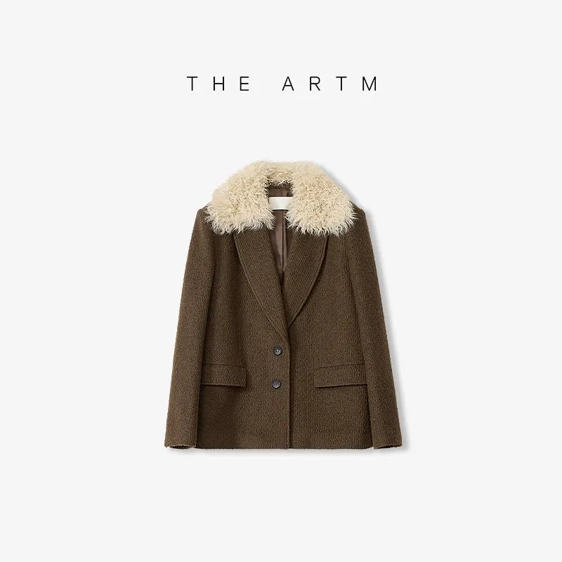 Textured Wool Coat with Fur Collar