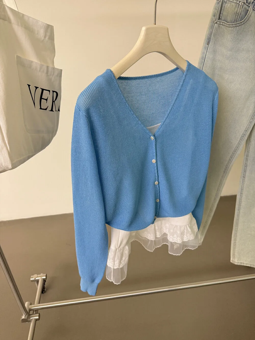 V-neck cardigan