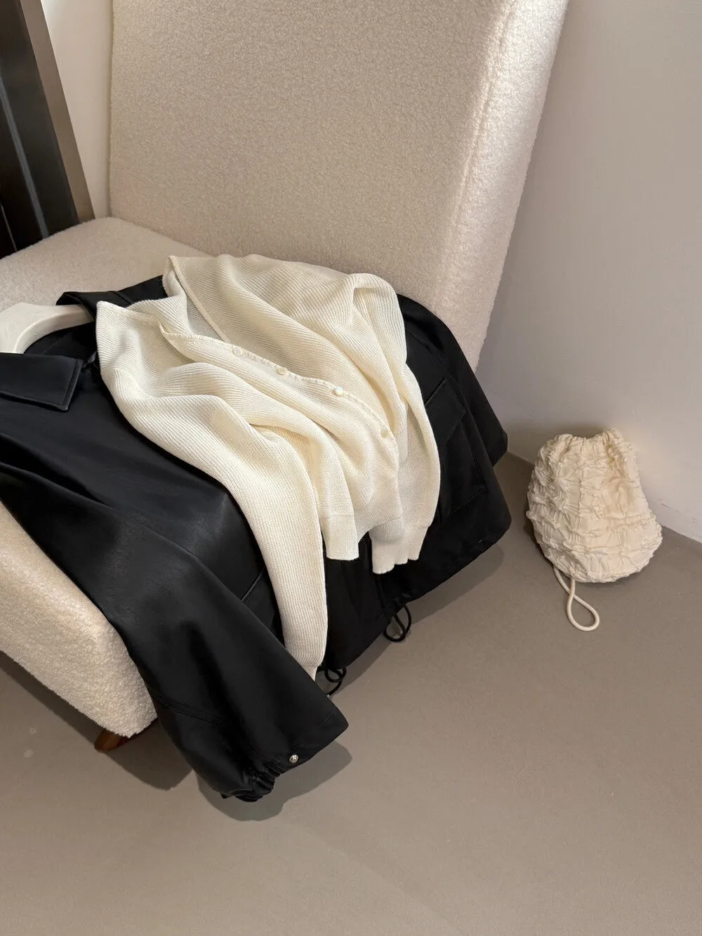 V-neck cardigan
