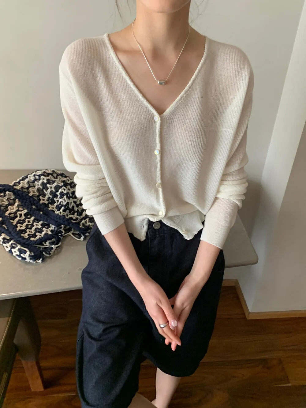 V-neck cardigan