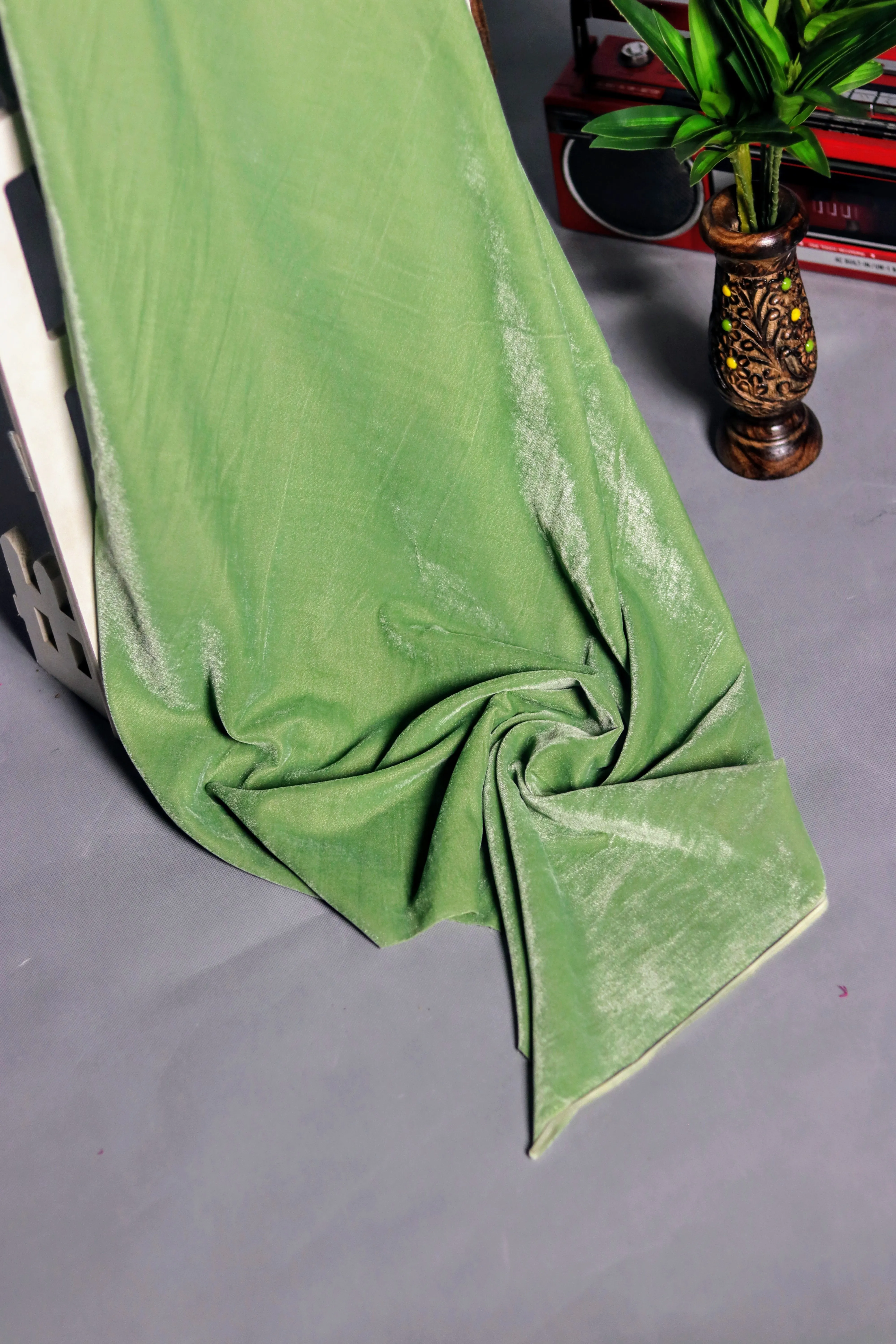 Velvet 9000 Pista Green