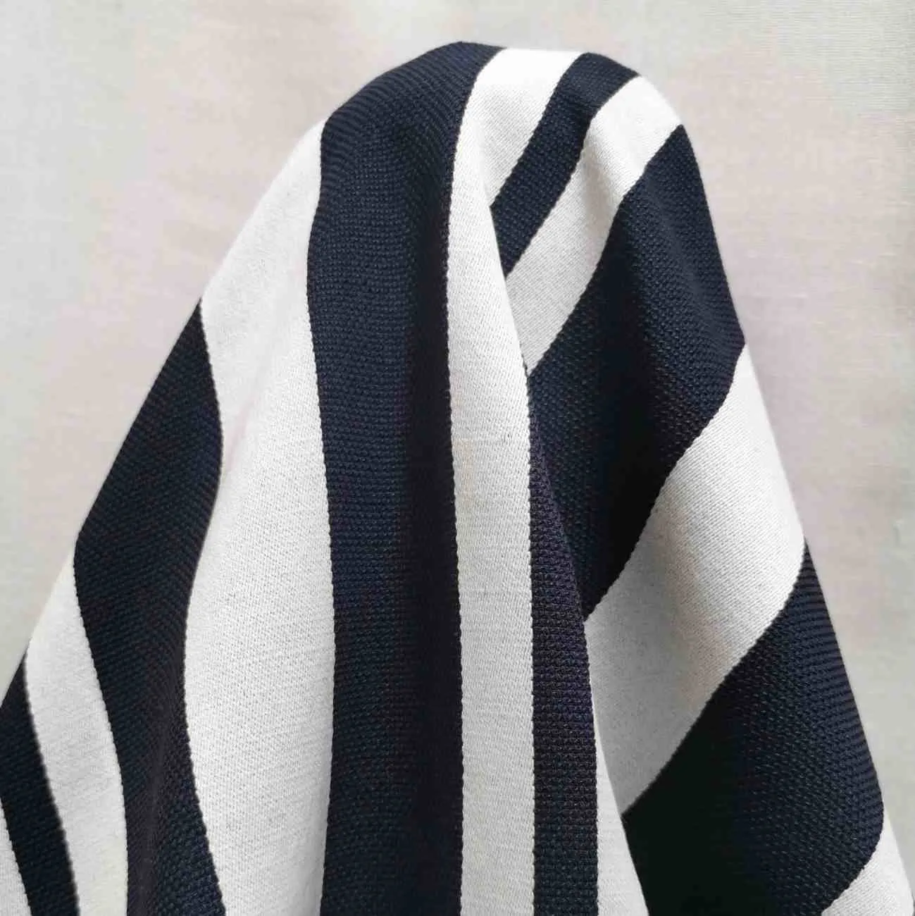 Voyager in Navy, Linen Cotton Twill