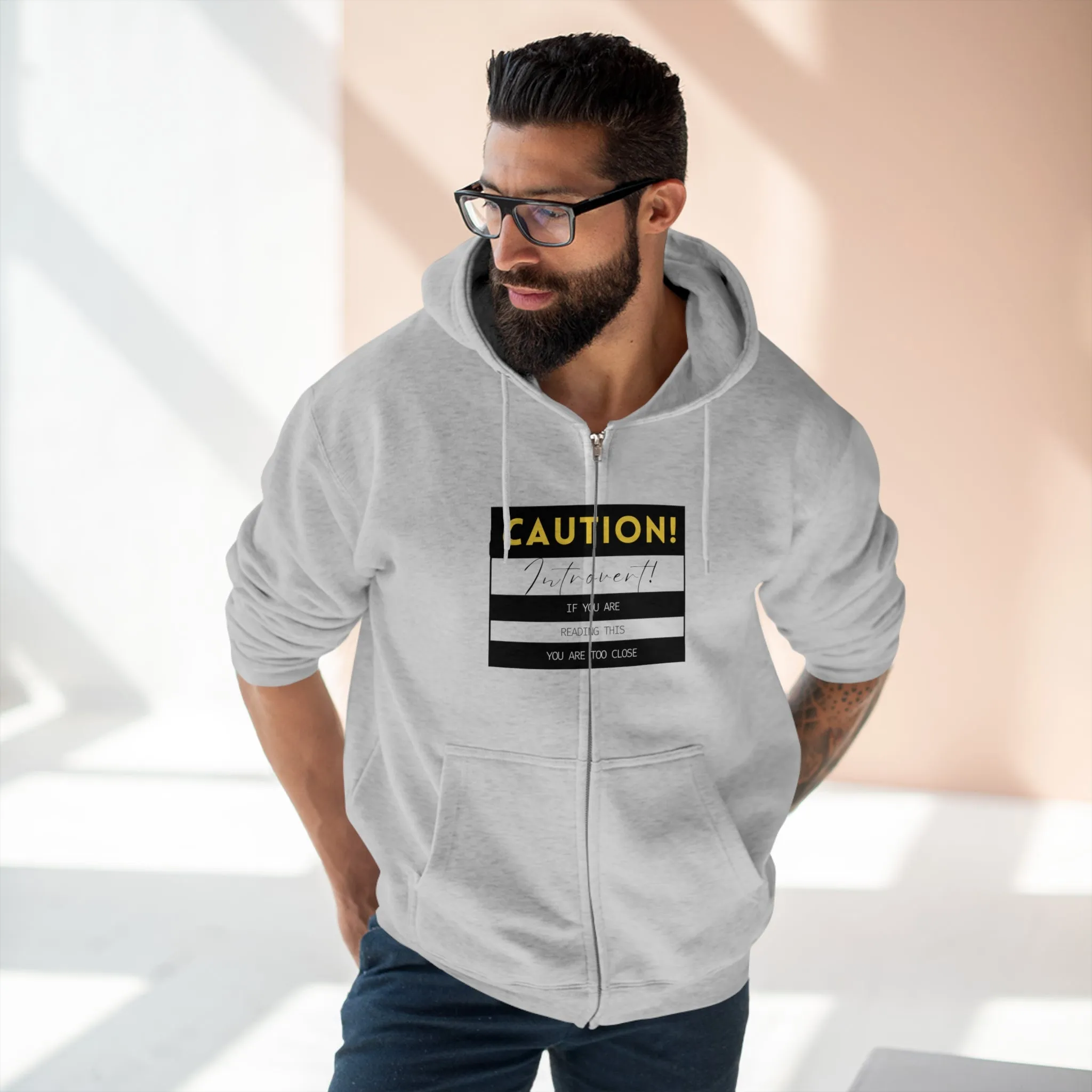 Warm and Cozy: Fleece-Lined Men's Zip Hoodie for Winter warm hoodies