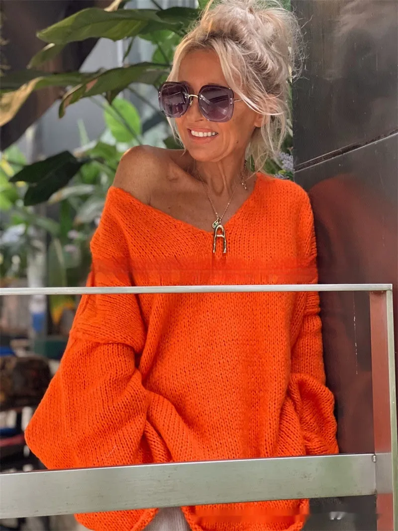 Women's Fashion V-neck Long-sleeve Knitwear 2-color Sweater