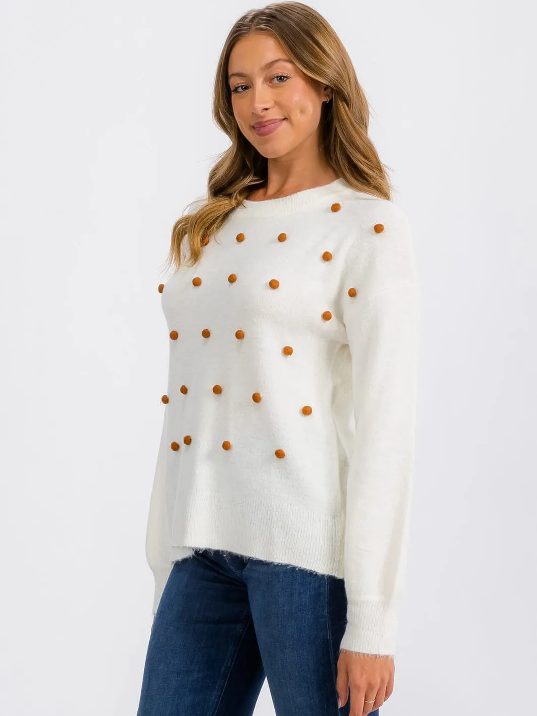 WOMEN'S LONG SLEEVE POM POM DETAILED PULLOVER SWEATER